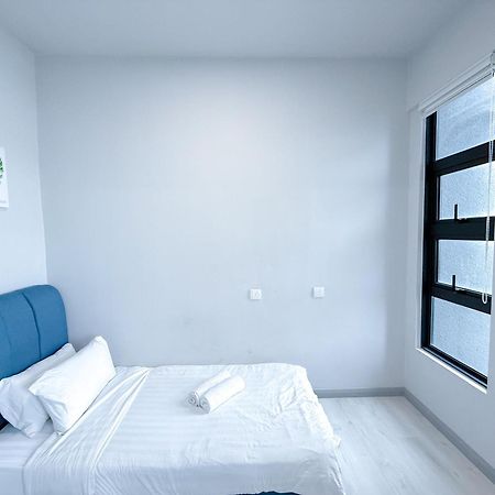 Vv Homestay Jesselton Quay Surla Sabah Mall Kk 亚庇贵赴行馆 Kota Kinabalu Eksteriør bilde